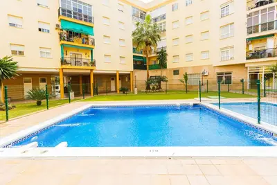 Image de Appartement dans une urbanisation privée avec piscine, 10 min. à pied de la plage