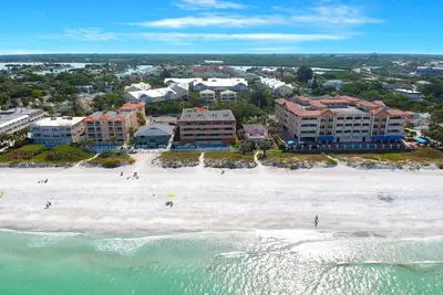 Image de Nouvelle Liste! Condo en bord de mer w / piscine partagée et vues-marcher pour manger et attractions