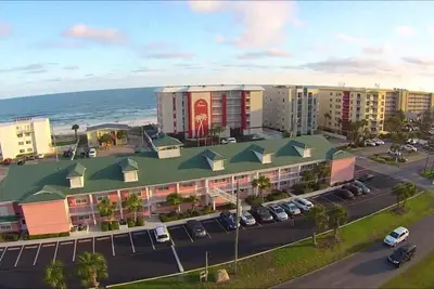 Image de Propre et abordable Condo Beach