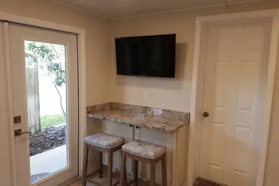 Image de Oasis tropicale dans le quartier historique du front de mer de Port Salerno