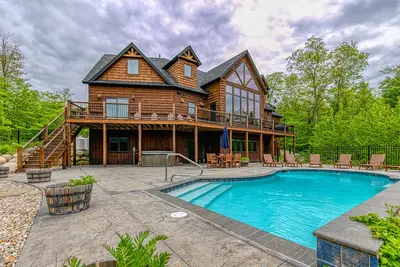 Image de Superbe vue sur la montagne avec piscine privée \/ bain à remous - près des pistes