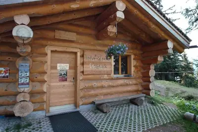 Image de Joli appartement pour 2 personnes avec Wifi, Tv et balcon
