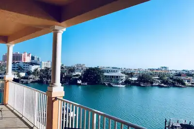 Image de Luxueux condo Waterfront Harborview Grande Ă Clearwater Beach.