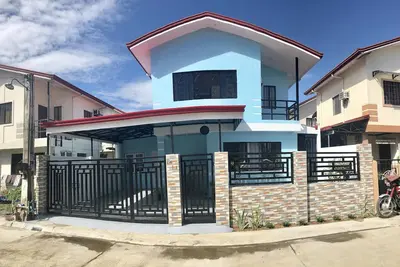 Image de Maison de 3 chambres, 3 bains dans un lotissement sécurisé