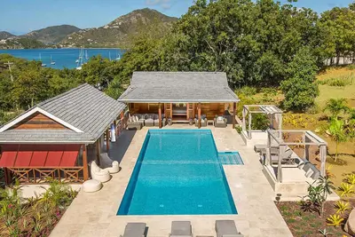 Image de Luxueux, vue imprenable sur la mer, piscine chauffée, pétanque, Pigeon Beach 2 min, 8 personnes