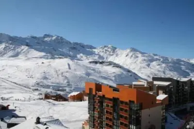 Image de appartement 803 dans résidence, huitième étage et dernier étage