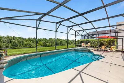 Image de Star Wars Et Frozen Paradise! - Vue de conservation privée! 3 miles à Disney! ! !