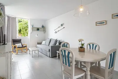 Image de Romantique, Appartement Plage avec Vue sur la Mer Méditerranée