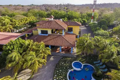 Image de La plage exclusive grand domaine espagnol pour jusqu'à 30 personnes, WiFi