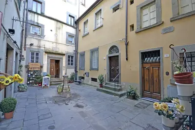 Image de Appartement Ă Cortone avec 3 chambres Ă coucher, 7 couchages