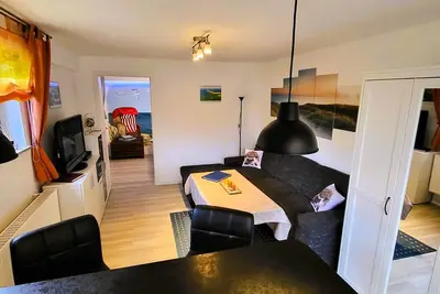 Image de Grand appartement en sous-sol au milieu de l'île de Rügen à la périphérie d'un village près des montagnes