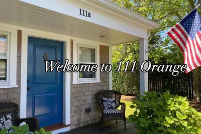 Image de Valeur Fantastique Sur Orange St! Marche À St Principal, Ac, Wifi, Parking, Maison en ville