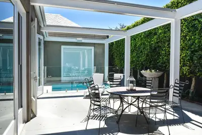 Image de Bonview - Maison de 4 chambres avec piscine privée