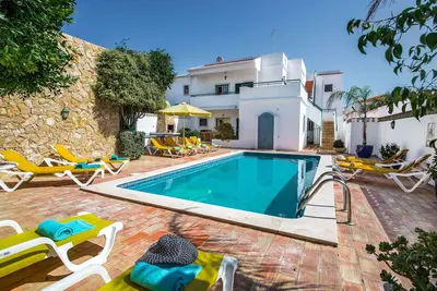 Image de Rebela - Large Spacious villa with Heated Pool few minutes from beaches