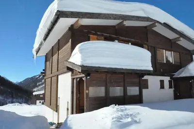 Image de Chalet Wahou 11 p. aux pieds des pistes du Domaine de Balme (Vallorcine-Le Tour)
