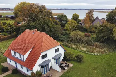 Image de Confortable maison de vacances pour 7 personnes avec sauna, 110 m², dans le sud de Rügen