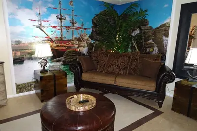 Image de Treasure Island 2 Br Home Avec garage attaché, porte pour animaux de compagnie et course de chiens privés