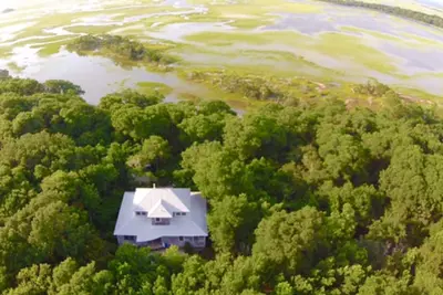 Image de Bienvenue Ă Saltmarsh Retreat sur Bald Head Island!