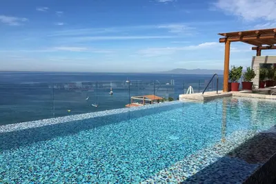 Image de Condo de la zone romantique de Puerto Vallarta, dans le V177. À quelques pas de la plage.