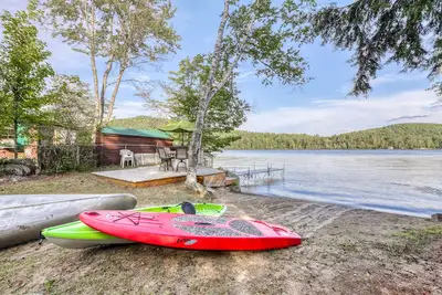 Image de Nouvelle Liste! Lakefront, maison familiale avec plage de sable, quai privé