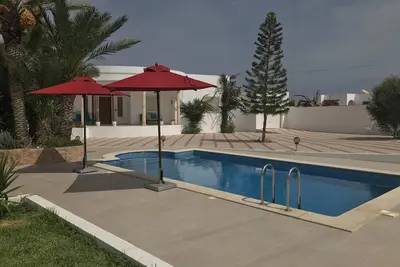 Image de Une belle villa avec piscine à tezdaine