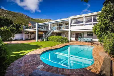 Image de Une retraite de vacances paisible pour jusqu'Ă 10 personnes Ă Scarborough, Cape Town