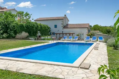 Image de Superbe maison de 3 chambres à Ruzici