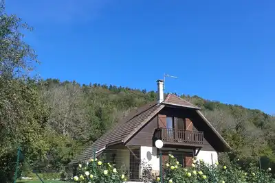 Image de Chalet \"Le Clos des Noisetiers\"\/terrain clos 2000m à Marigny- 90 m2-4 ch fermées