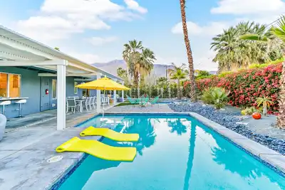 Image de Great Central Ps Location et Sparkling Swimming Pool and Spa