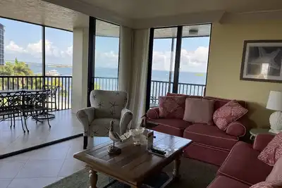 Image de Condo d'angle au port de Sanibel - Entièrement rénové