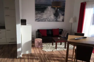 Image de Appartement 1 1/2 pièces de haute qualité. avec vue sur le lac et grande terrasse!