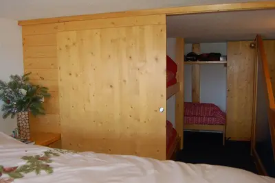 Image de Appartement très calme skis aux pieds et proche des commerces.