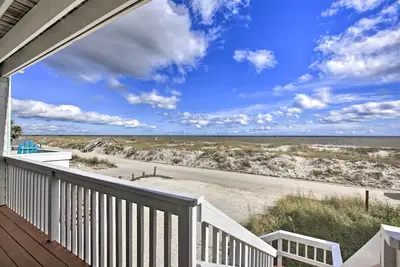 Image de Nouveau! Fernandina Beach Townhome - Promenade à l'océan!