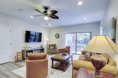 Image de 2 chambres, 2. Villa de 5 salles de bain à Ocean Breeze située à Forest Beach