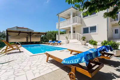 Villa de luxe avec piscine, gymnase, Vélos Et Belle Vue sur Mer
