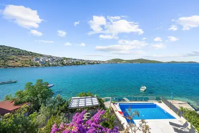 Image de Superbe maison Ă Kalebova Luka