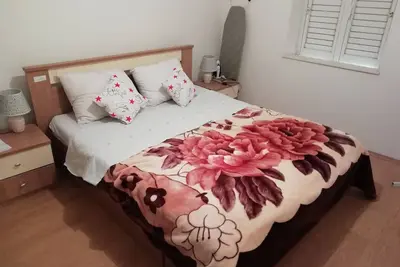 Image de Appartement de deux chambres avec la terrasse Luka, Peljesac (A-16229-a)