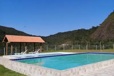 Image de Chalet duplex rénové à Terê-Friburgo