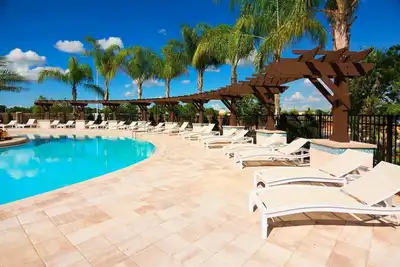 Image de Nouveau Tonwhome 3 Bedroom, 10 min Disney
