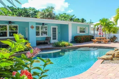 Image de Villa Anna Maria avec piscine chauffée, à quelques pas de la plage