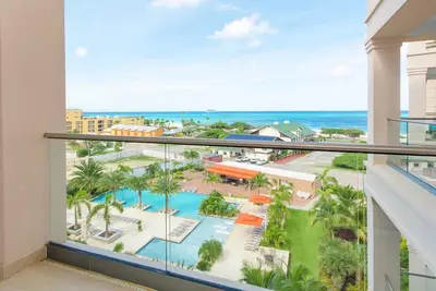 Image de Nouveau Condo Lux Deux Chambres À Levent Beach Resort À Eagle Beach, RÉCOMPENSÉ