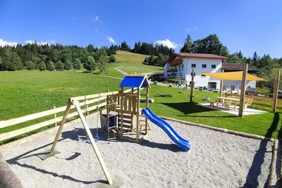 Image de Appartement Weitblick - votre domicile directement Ă la station de ski-Zubringerlift incl. forfait