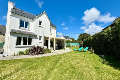 Image de Maison 4 pièces tout confort avec jardin et terrasse près de la plage et des commerces