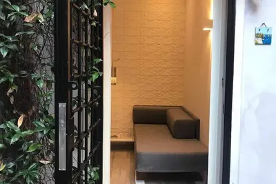 Image de Studio confortable près du Colisée.