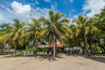 Maison Favorite sur la plage depuis 2005, à 50 pas de l'océan
