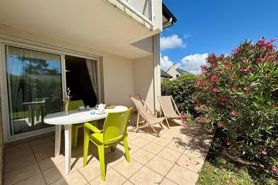 Image de Appartement 2 pièces avec jardin, calme, proche plage et commerces, parking privé inclus, Carnac