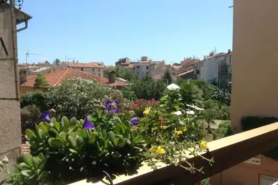Image de Appartement Vieille Ville, grand balcon, Wifi, serviettes/linge fournis