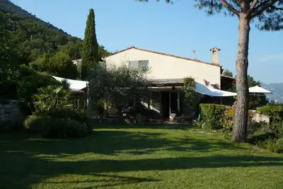 Image de appartement tout confort dans villa au calme à Saint Jeannet