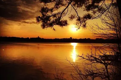 Image de Couchers de soleil et natation. . . que demander de plus?