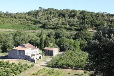 Image de Gîte Bussas en bordure de rivière